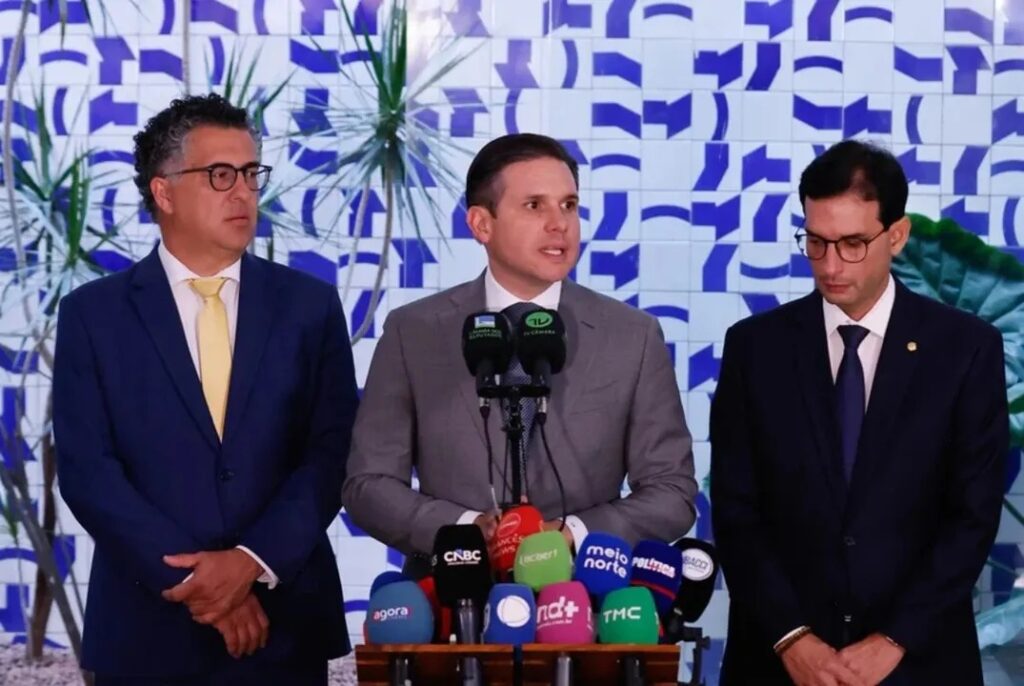 Escala 6×1: PEC que muda jornada de trabalho tem relatoria do baiano Leo Prates