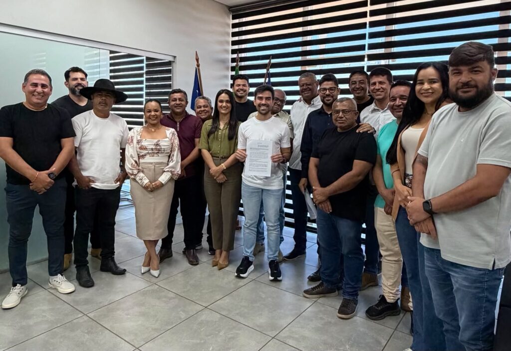 Prefeito Junior Marabá apresenta Projeto de Lei do REFIS LEM 2026 aos vereadores da base do governo