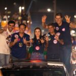Carreata com ACM Neto e Cinthya Marabá reúne centenas de carros em Luís Eduardo Magalhães