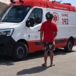 LEM: Acidente entre caminhão e motocicleta deixa homem ferido em Jardim das Acácias