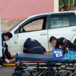 Colisão entre carro e moto deixa motociclista ferida no bairro Santa Cruz em Luis Eduardo Magalhães