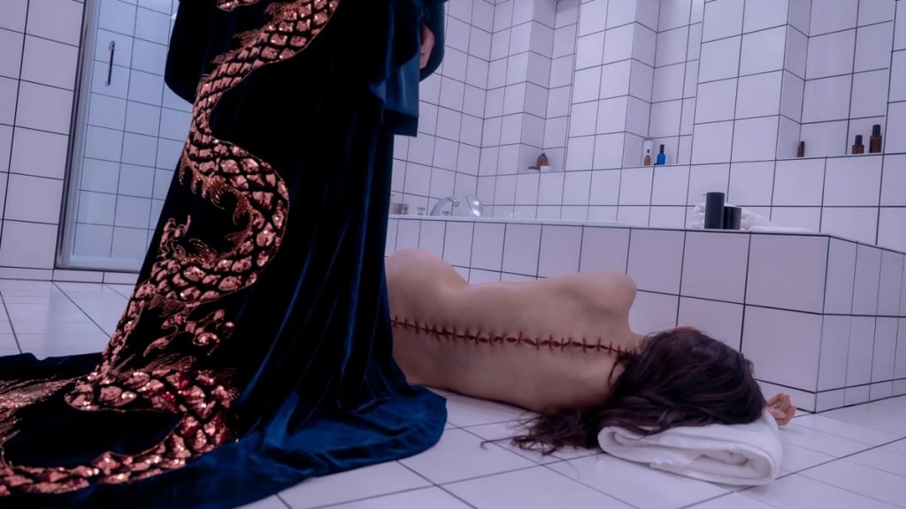 The Substance (2024) / Crédito: Mubi (divulgação)