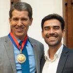 Junior Marabá participa da entrega da Comenda 2 Julho ao candidato a vice-governador Zé Cocá